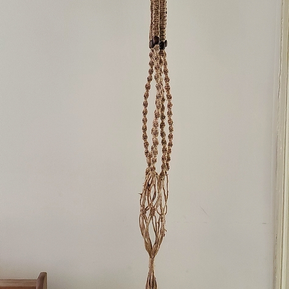 Natural Handmade Jute Plant Hanger Large - Picture 12 of 15